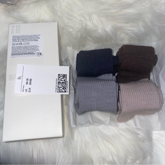 H&M 71% wool socks New in box - Picture 6 of 10